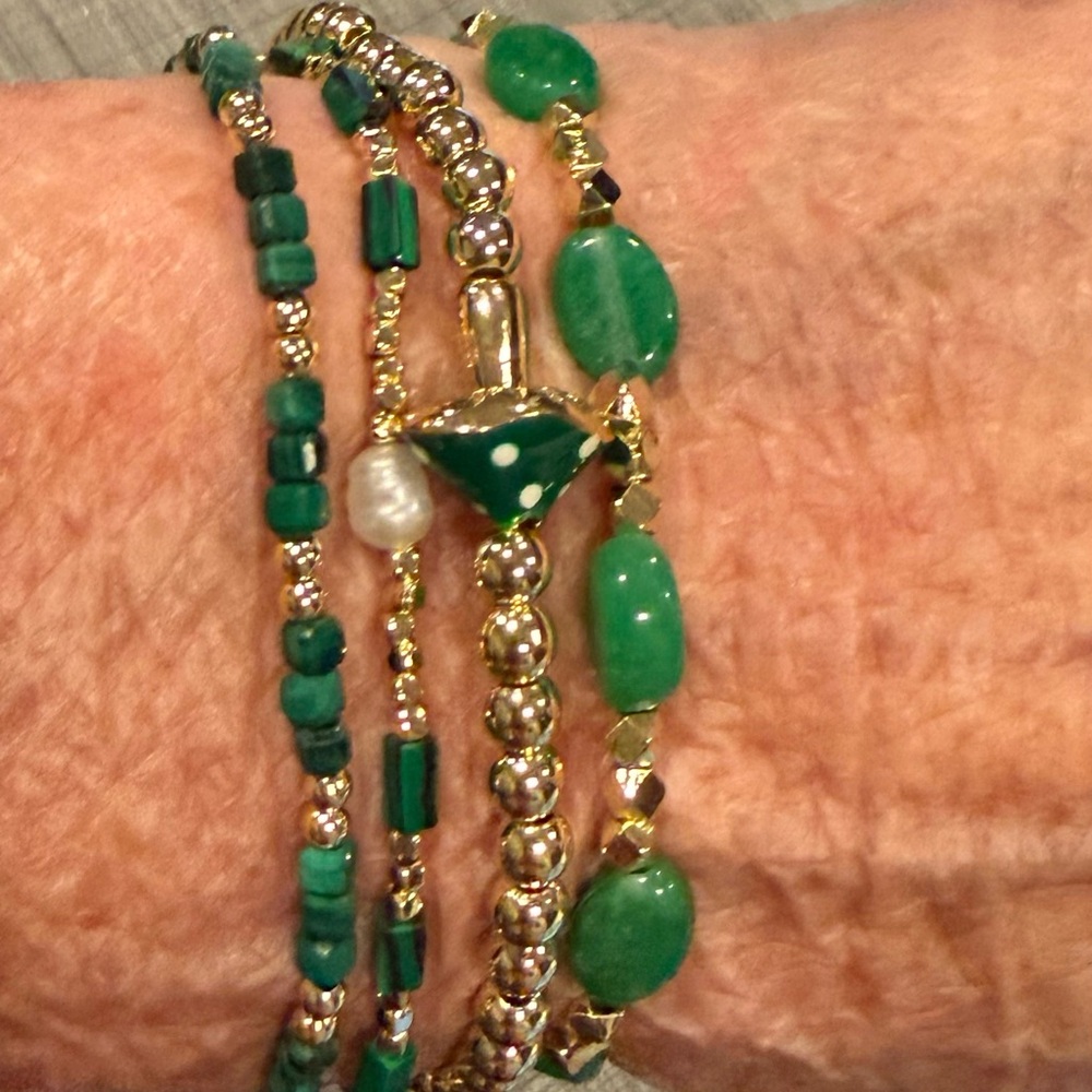 Elegant Green and Gold Beaded Bracelet Set